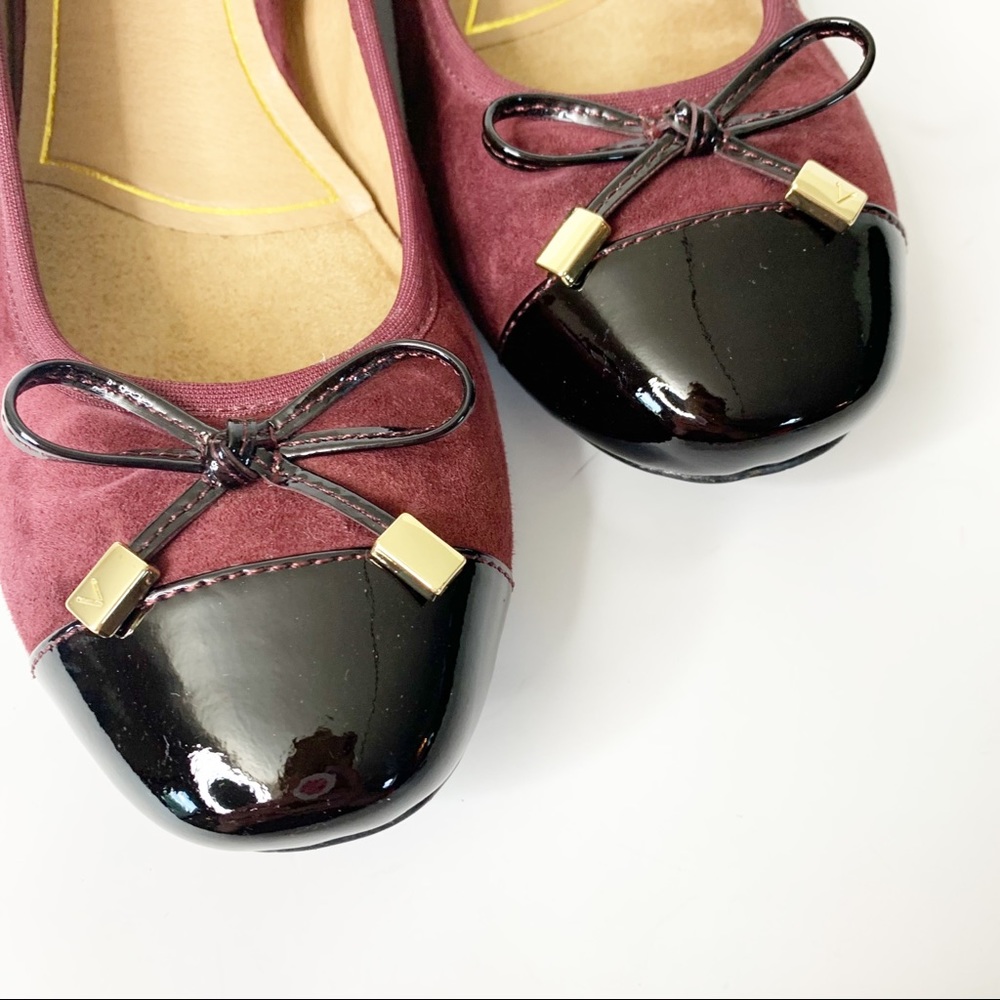 Vionic Daphne Suede Patent Block Heel Size 9.5 - image 2